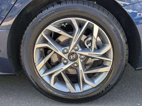 Used 2020 Hyundai Sonata SEL w/ Premium + Sunroof Package FWD image 11