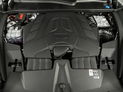 New 2026 Porsche Cayenne image 36