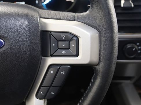 Used 2019 Ford F150 Lariat AWD/4WD image 32