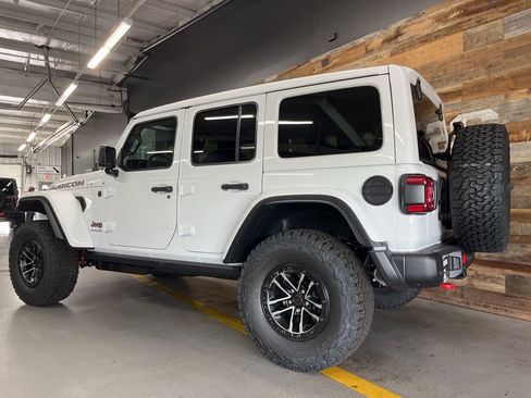 New 2026 Jeep Wrangler Unlimited Rubicon AWD/4WD image 22