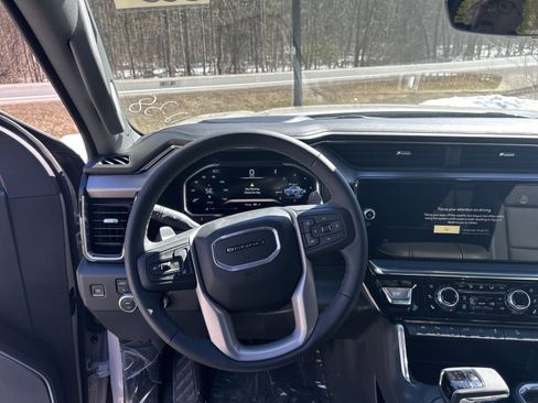 New 2026 GMC Sierra 1500 Denali w/ Denali Reserve Package image 19
