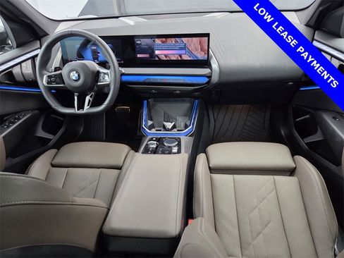 Certified 2025 BMW X3 xDrive30i w/ M Sport Package image 18