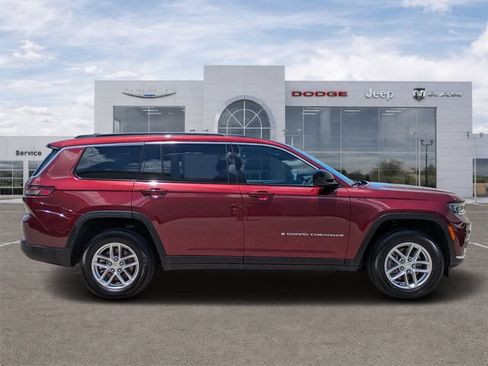 Certified 2024 Jeep Grand Cherokee L Laredo AWD/4WD image 2