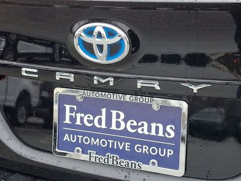 Used 2022 Toyota Camry SE image 31