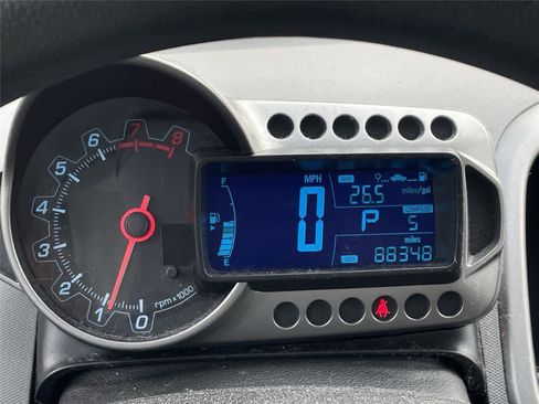 Used 2016 Chevrolet Sonic LT FWD image 20