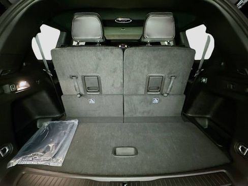 New 2025 Jeep Grand Cherokee L Limited w/ Luxury Tech Group II image 31