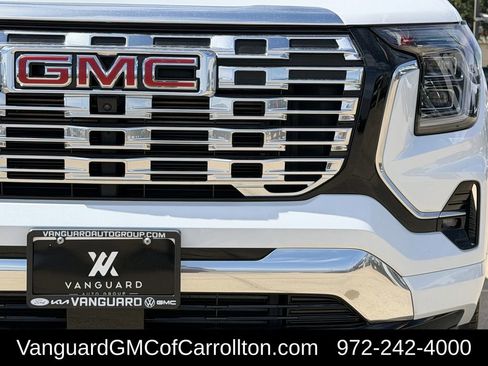 New 2026 GMC Terrain Denali w/ LPO, Floor Liner Package AWD/4WD image 9