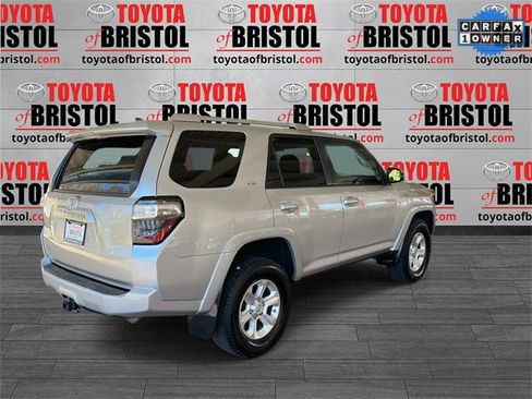 Used 2018 Toyota 4Runner SR5 image 3