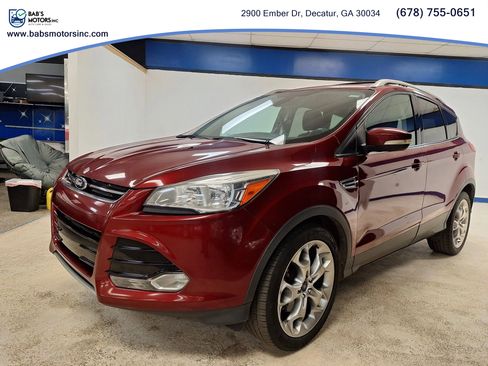 Used 2014 Ford Escape Titanium image 2