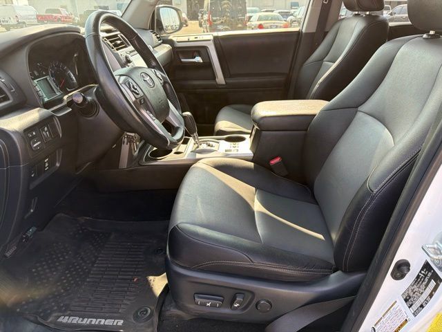 Used 2018 Toyota 4Runner SR5 Premium AWD/4WD image 13