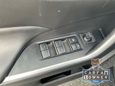 Used 2025 Toyota RAV4 XLE image 11