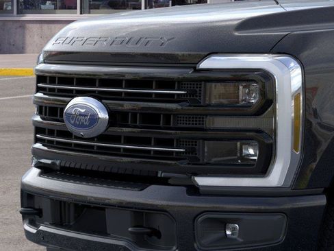 New 2026 Ford F350 Platinum w/ FX4 Off-Road Package AWD/4WD image 17