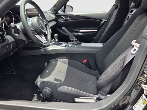 New 2026 MAZDA MX-5 Miata Sport RWD image 4