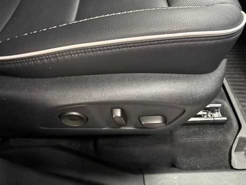 Used 2024 GMC Acadia Denali FWD image 11