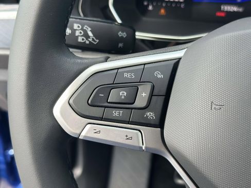 Certified 2023 Volkswagen Jetta SE w/ Panoramic Sunroof Package FWD image 22