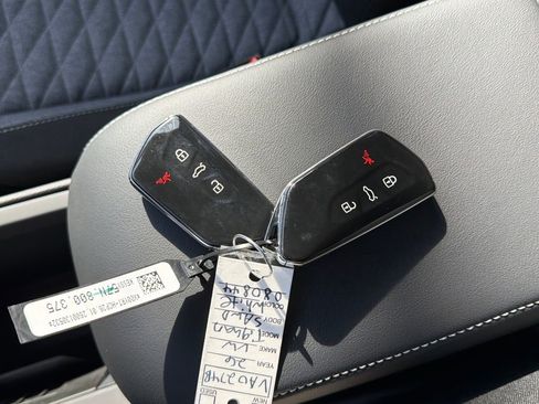New 2026 Volkswagen Tiguan S AWD/4WD image 22