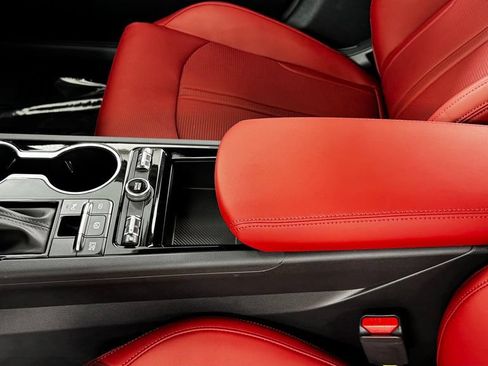 New 2026 Kia K5 GT-Line w/ GT-Line Premium Package FWD image 32