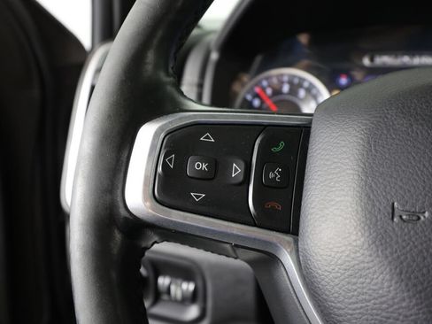 Used 2019 RAM 1500 Laramie AWD/4WD image 33
