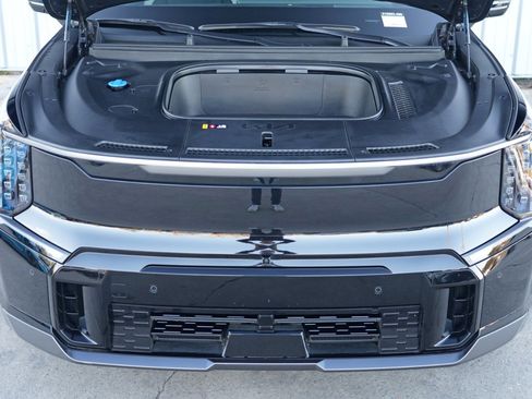 Used 2024 Kia EV9 GT-Line image 8