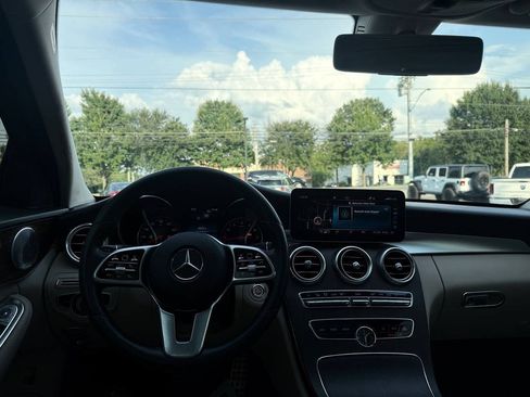 Used 2019 Mercedes-Benz C 300 4MATIC Sedan image 14