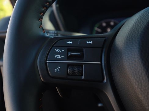 Used 2026 Honda CR-V TrailSport image 11