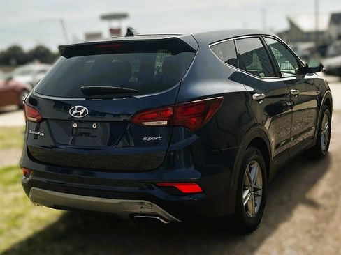 Used 2017 Hyundai Santa Fe Sport FWD image 5
