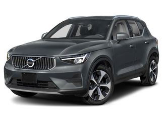 Used 2025 Volvo XC40 B5 Plus AWD/4WD video 1