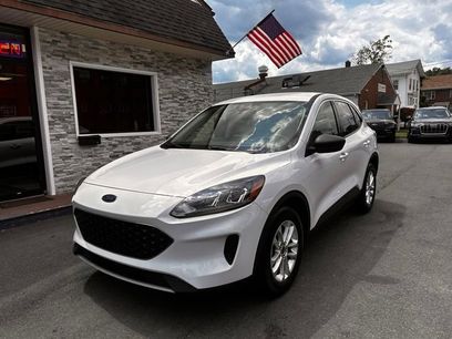 Used 2022 Ford Escape SE