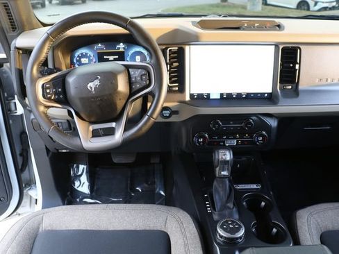 Used 2025 Ford Bronco Big Bend AWD/4WD image 18