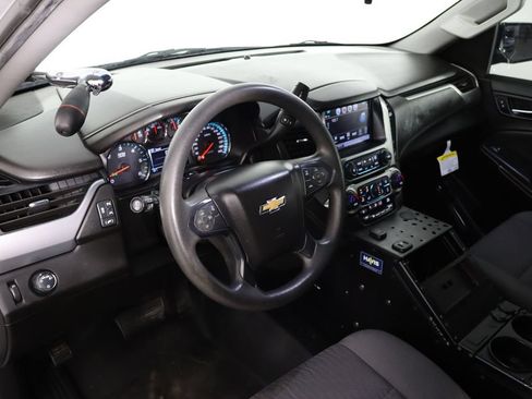 Used 2019 Chevrolet Tahoe 2WD w/ Enhanced Driver Alert Package image 28