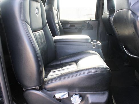 Used 2004 Ford F250 4x4 Crew Cab Super Duty image 39