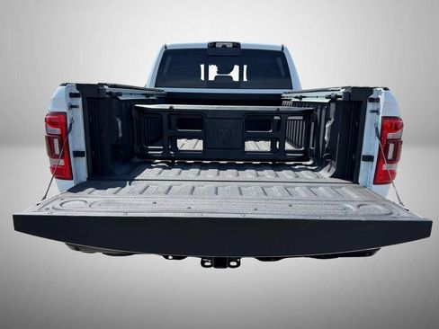 Used 2023 RAM 2500 Limited AWD/4WD image 10