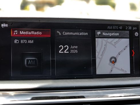Used 2018 BMW 740i RWD image 25