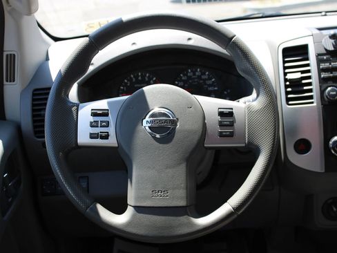 Used 2014 Nissan Frontier SV w/ SV Value Truck Package image 22