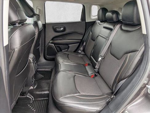 Used 2018 Jeep Compass Latitude w/ Popular Equipment Group image 18