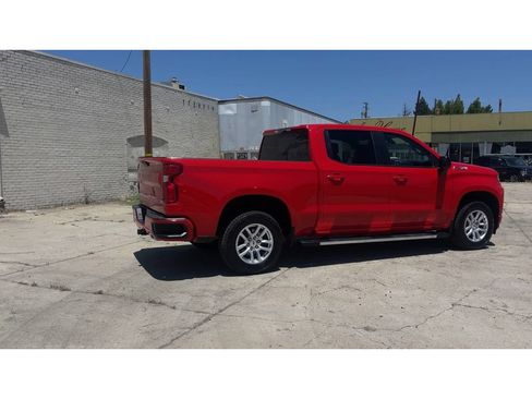 Used 2021 Chevrolet Silverado 1500 RST AWD/4WD image 3