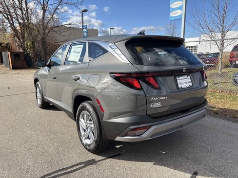 Used 2026 Hyundai Tucson SE AWD/4WD image 10