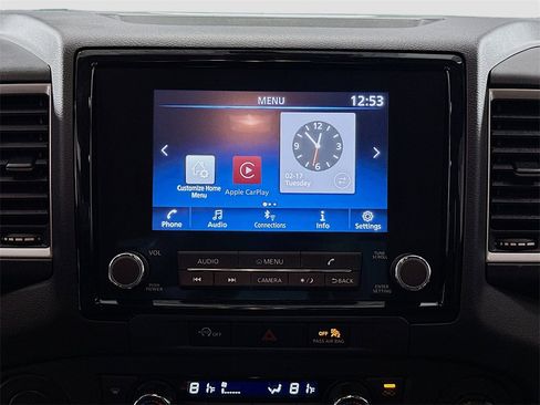 Used 2024 Nissan Frontier SV w/ SV Convenience Package image 14