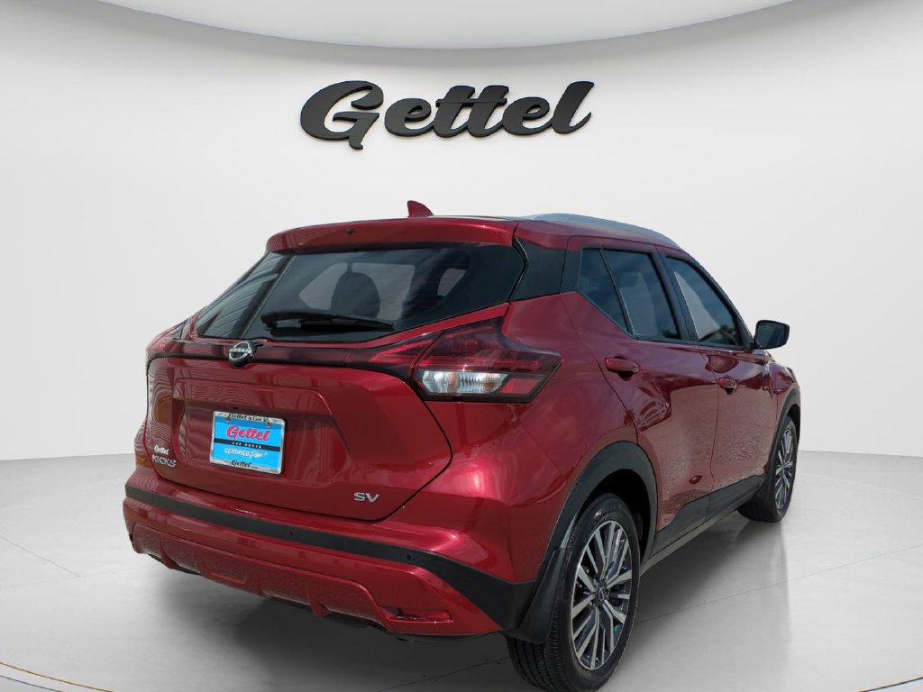 Certified 2023 Nissan Kicks SV FWD image 5