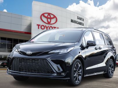 New 2026 Toyota Sienna XSE
