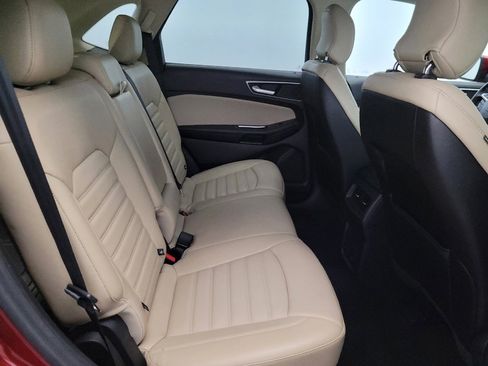 Used 2015 Ford Edge SEL w/ Equipment Group 201A AWD/4WD image 19