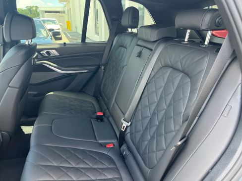 Used 2026 BMW X5 sDrive40i RWD image 7