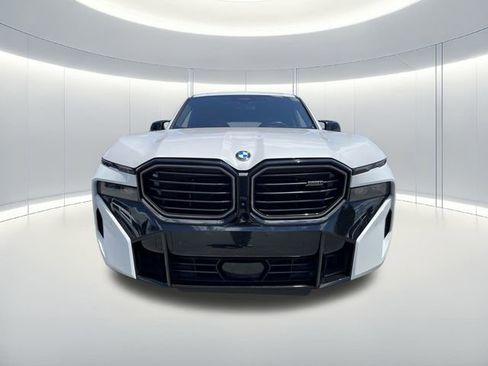 Used 2024 BMW XM AWD/4WD image 8
