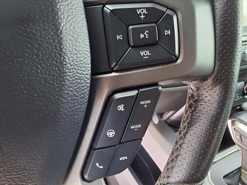 Used 2019 Ford F150 Raptor image 21