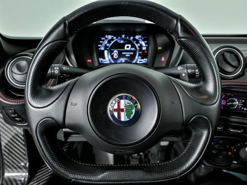 Used 2015 Alfa Romeo 4C Coupe w/ Leather Interior Group image 27