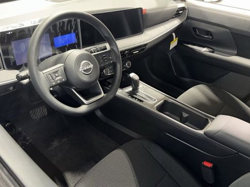 New 2026 Nissan Kicks S image 17