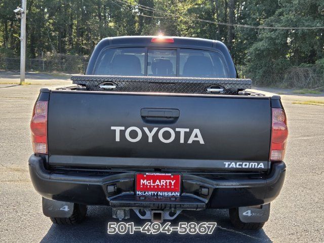 Used 2014 Toyota Tacoma 4x4 Double Cab w/ Convenience Package image 4