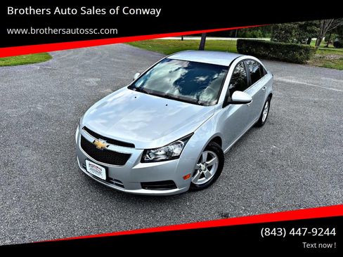 Used 2011 Chevrolet Cruze LT image 1