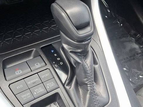 Certified 2024 Toyota RAV4 XLE AWD/4WD image 14