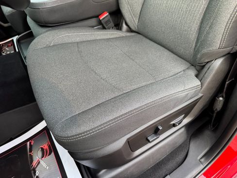 Used 2020 RAM 2500 Big Horn w/ Level 2 Equipment Group image 40